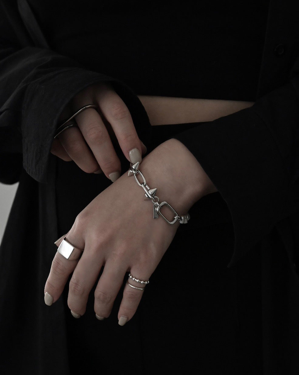 thorn thorn /bracelet